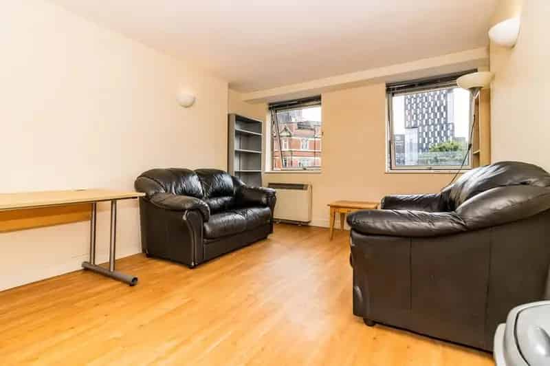 1 Bedroom Furnished Apartment Manchester M1 - Available September 4th 2025