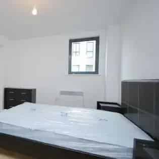 2 Bedroom 46m² Furnished Apartment Manchester
