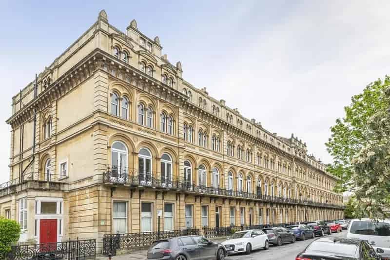 1 Bedroom Flat to Rent Clifton