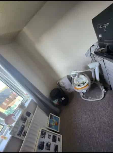 2 Bedroom House with Large Garden and Double Parking