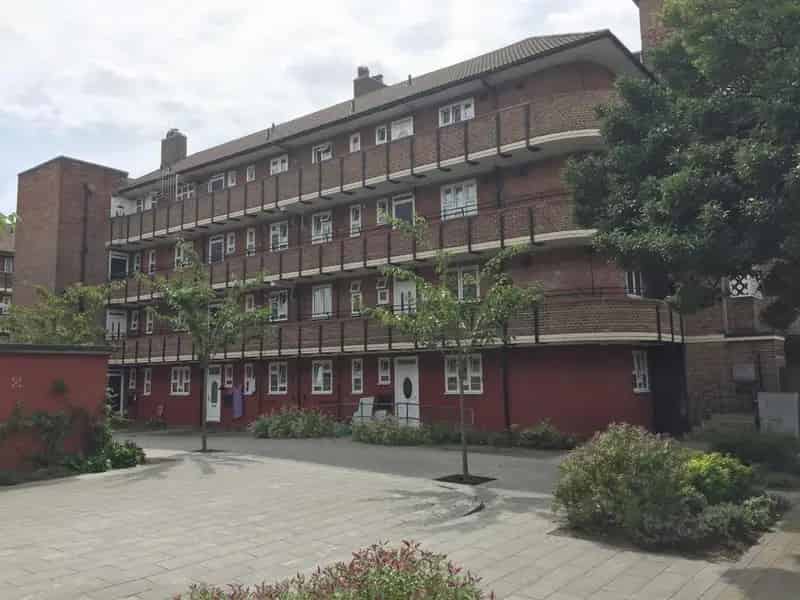 3 Bedroom Flat to Rent Near Stepney Green and Mile End