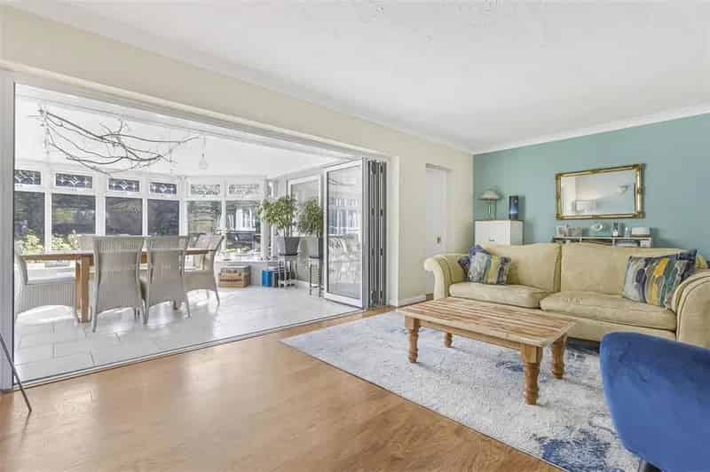 5 Bedroom Detached Bungalow for Sale