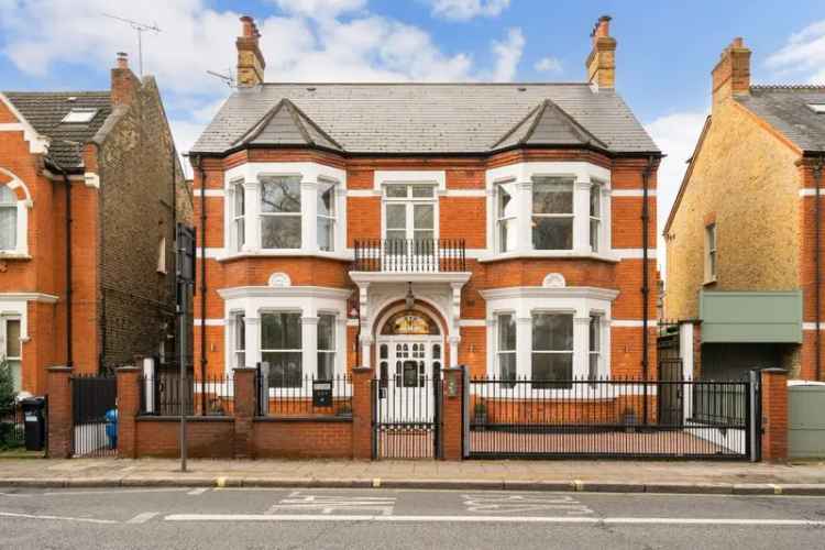 5 Bedroom Detached House Fulham Palace Road