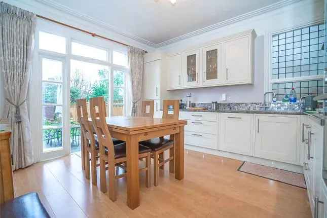 Detached house for sale in Park Avenue South, London N8