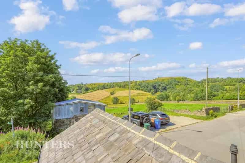 2 Bed Character Cottage For Sale