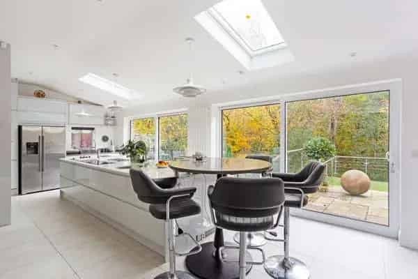 Four Bedroom Detached House in Curzon Park Chester