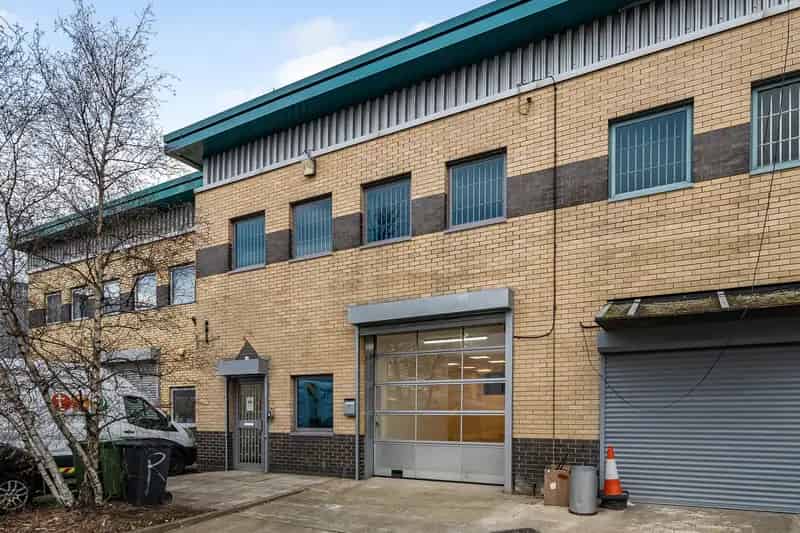 Refurbished Modern Business Unit For Sale Freehold