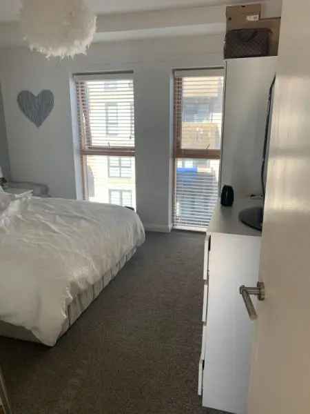 Flat For Rent in London, England