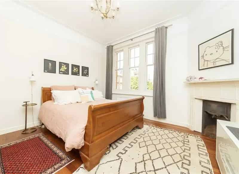 Two Bedroom Victorian Flat Bermondsey High Ceilings Private Terrace