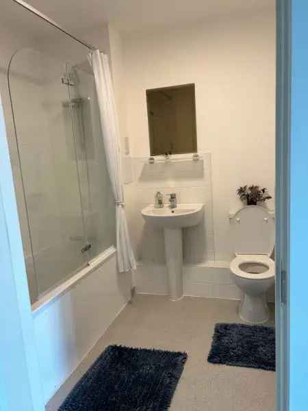 Flat For Rent in London, England