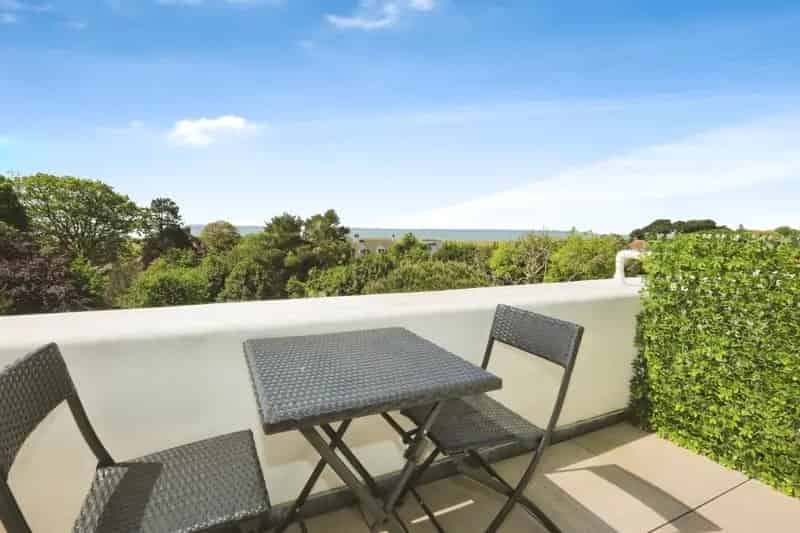 Historic Gosport Apartment with Solent Views