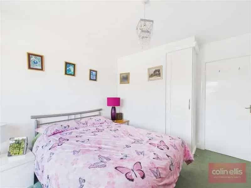 2 Bed Flat for Sale near Peasholme Park Scarborough