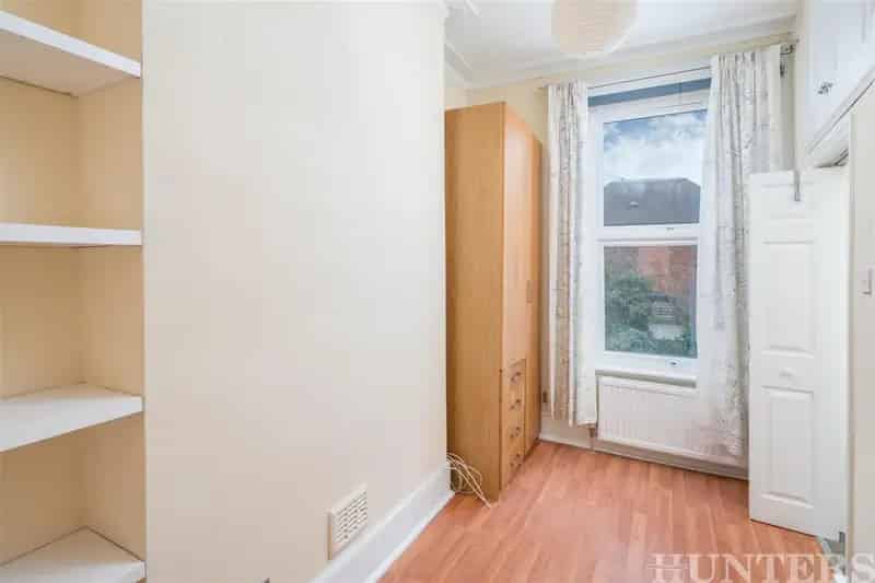1 bedroom Flat
Let Agreed
