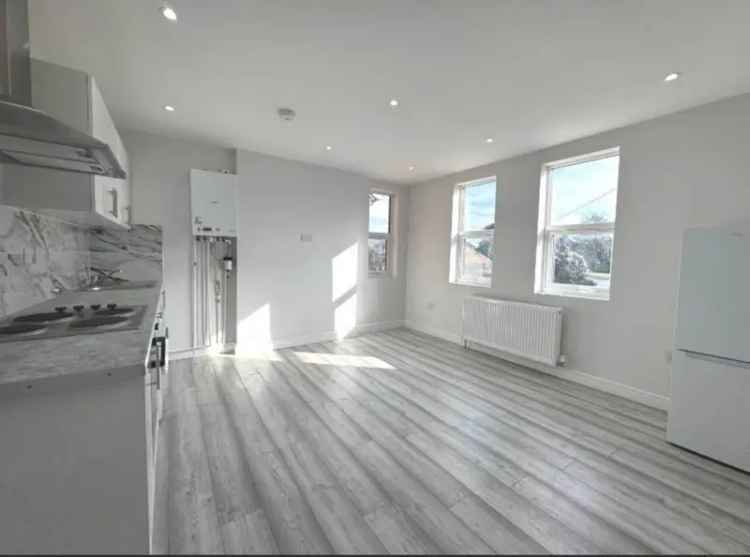 1 Bedroom Apartment House to Rent