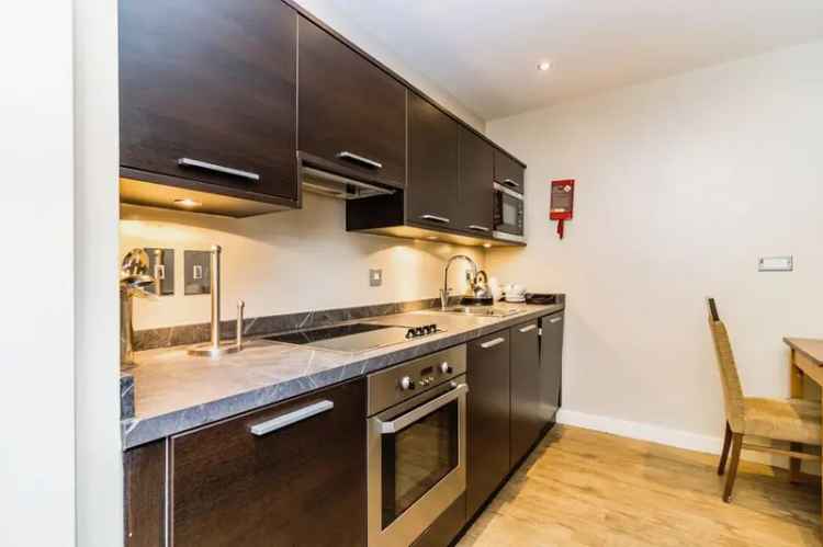 2 Bedroom Furnished Apartment Northern Quarter Manchester City Centre