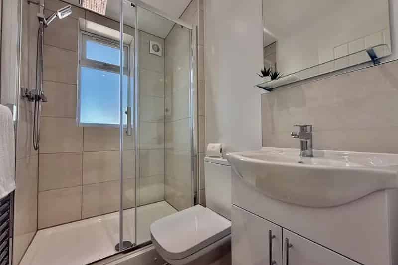 7-Bed House with En-Suites All Bills Included Portsmouth