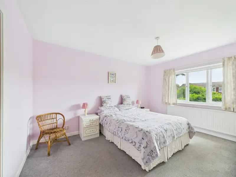 House For Sale , Parkside Road, Reading, England