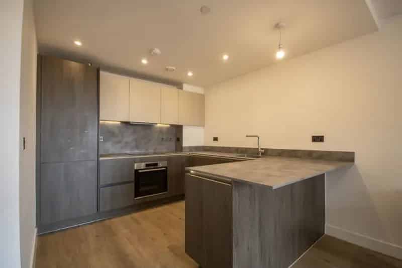 2 Bedroom Flat To Rent Available 11082025