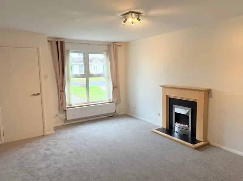 3 Bedroom Semi-Detached House Dunblane