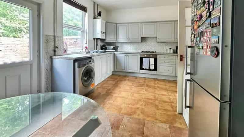 2 Bed Terraced House For Sale