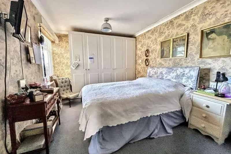 2 Bed Detached Bungalow For Sale