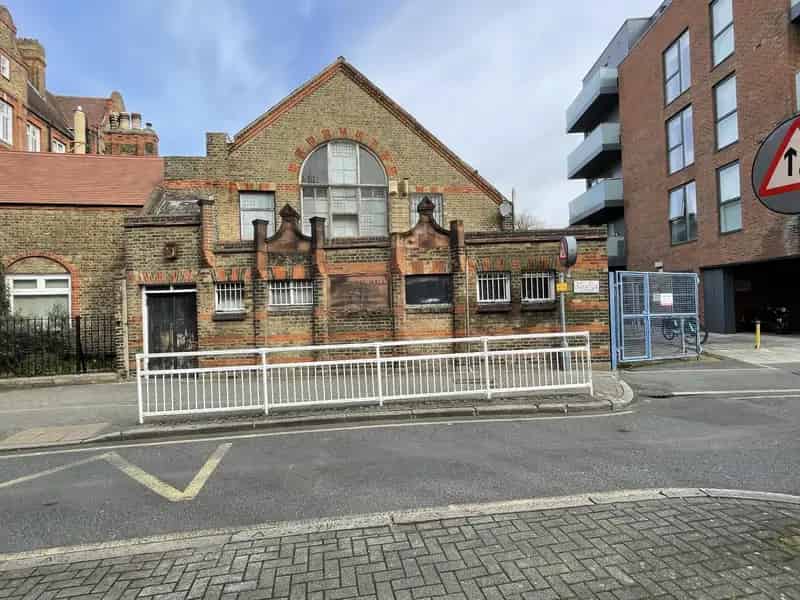 To Let Business Storage Unit Class B8 Former Parochial Hall