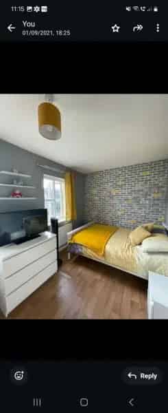 2 Bed Mid Terrace House with Garden Double Driveway Near Shops
