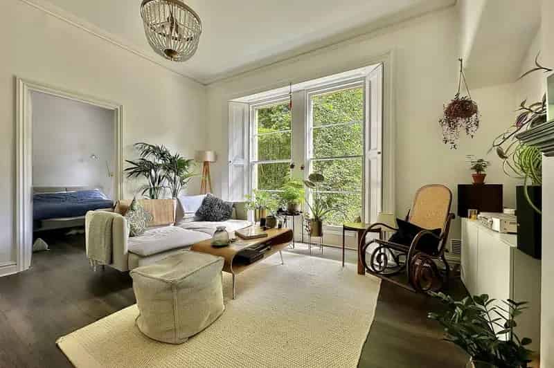 2 Bedroom Ground Floor Flat for Sale in Lansdown Bath