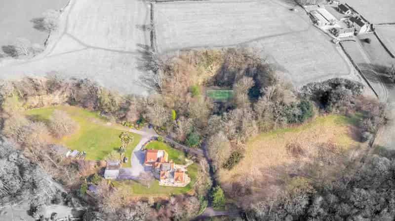 Stunning 6-Bedroom Family Home with Equestrian Facilities and 6 Acres