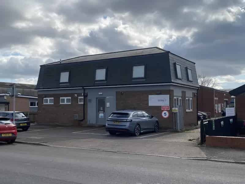 Exeter Offices with Workshop and Secure Yard - Peppercorn Rent Lease