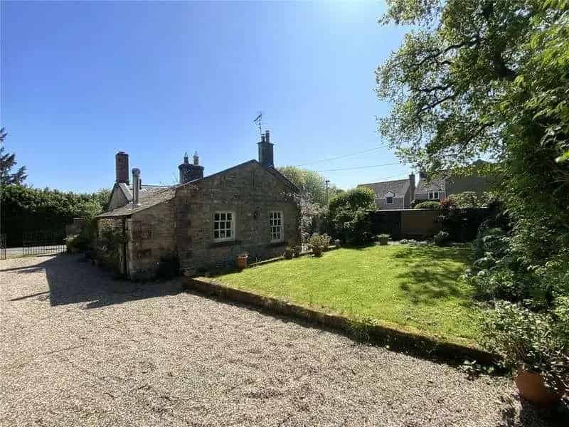2 Bed House for Sale 1294 sq ft