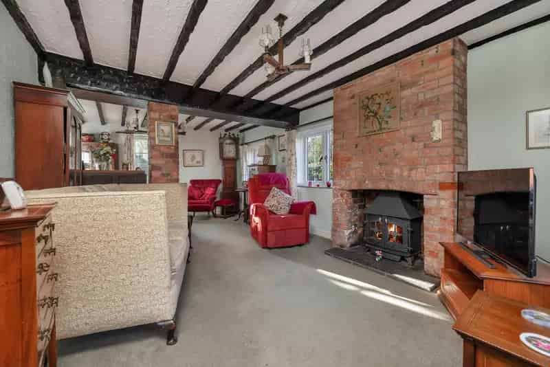 3 Bedroom Detached Cottage East Bridgford