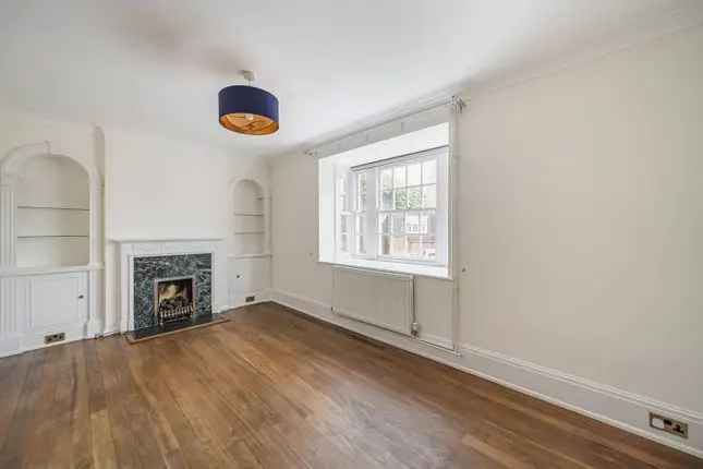 Four Bedroom House for Sale in Fulham SW6