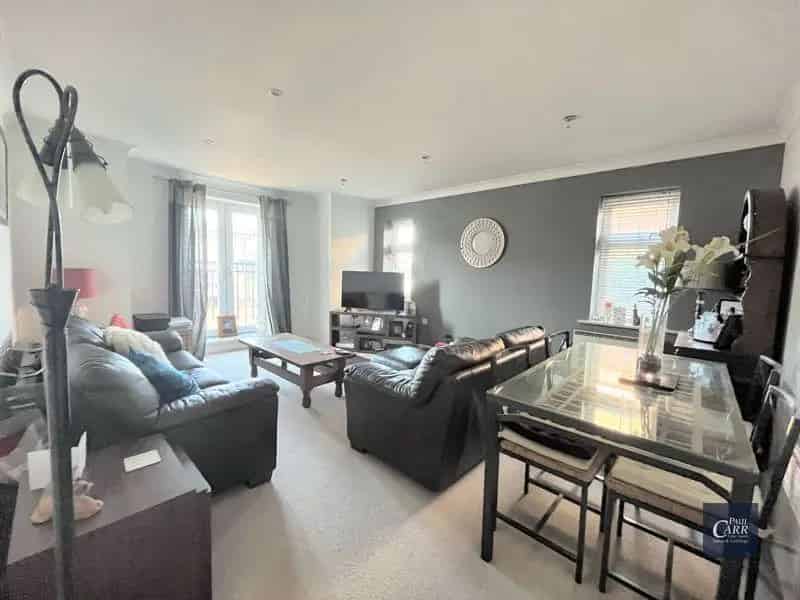 2 Bedroom Apartment for Sale Streetly