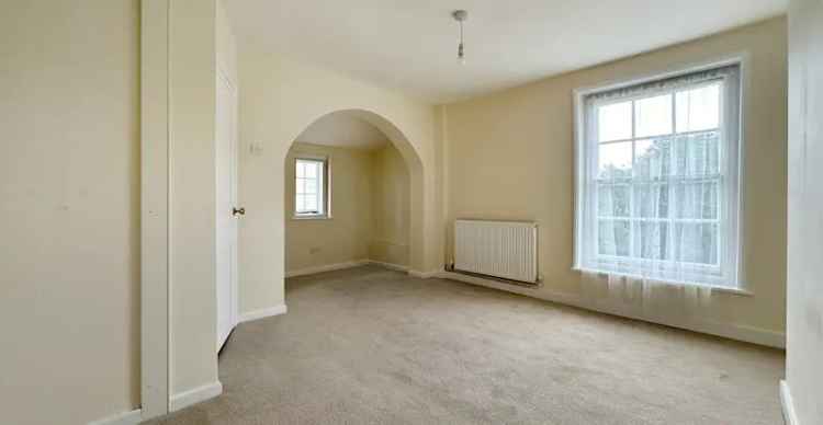 Grade II Listed 2-Bedroom Cottage for Sale