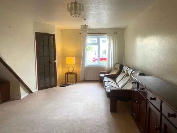 4 Bedroom Semi Detached House To Rent