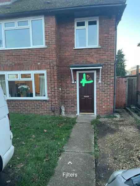 3 4 Bedroom House Molesey Surrey Large Garden New Bathroom Kitchen