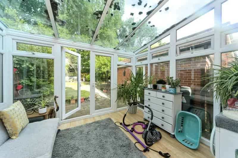 Two Bedroom Semi-Detached House with Garage and Parking