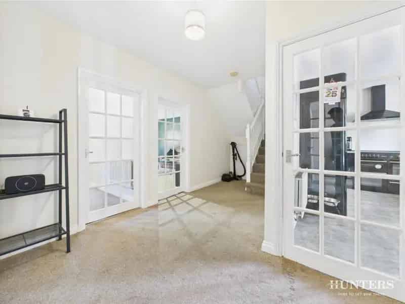 4 Bed House for Sale Near Amenities