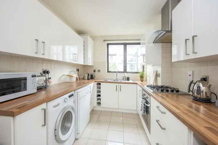 2 Bedroom Flat to Rent in Putney Short Let Bills Included