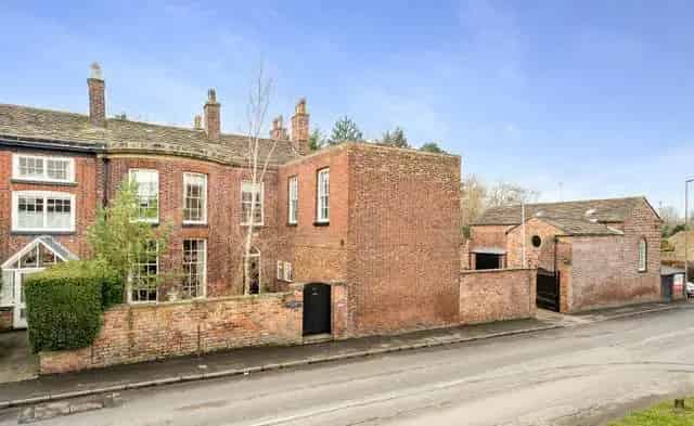 Grade II Listed Georgian House Bollington Cheshire 6851 sq ft