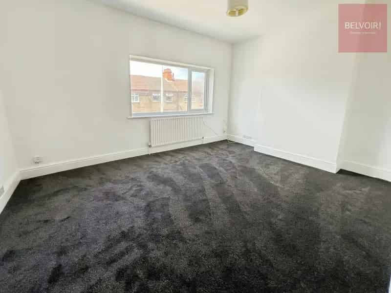 3 Bed House Near Transport Links and Amenities
