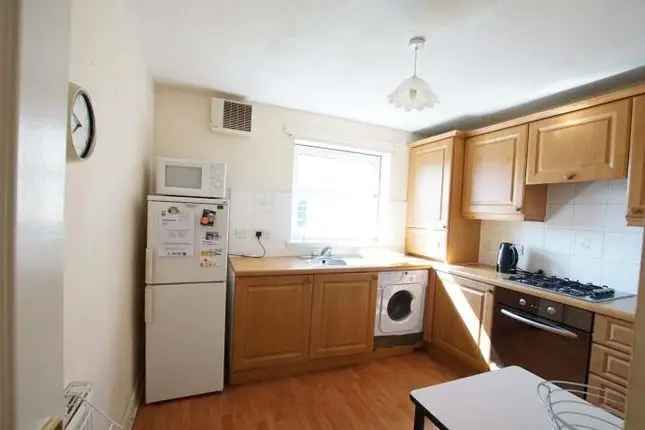 Flat to rent in Yorkhill Parade, Glasgow G3