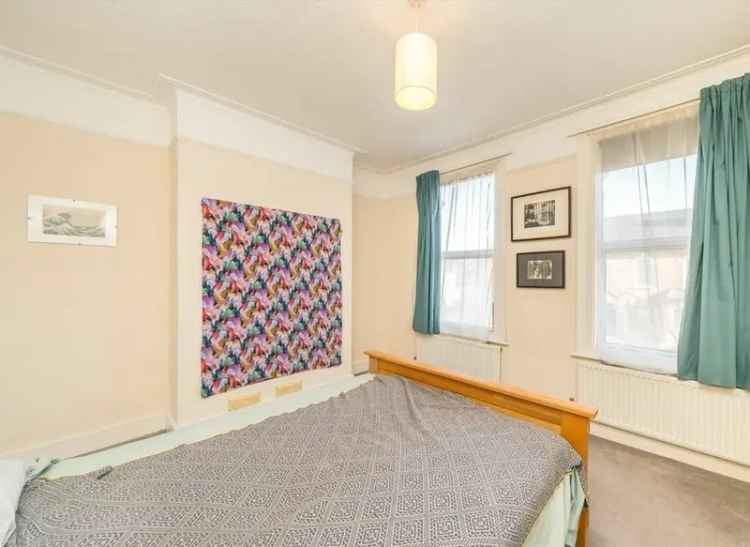 Two Bedroom House Near Northfields and West Ealing