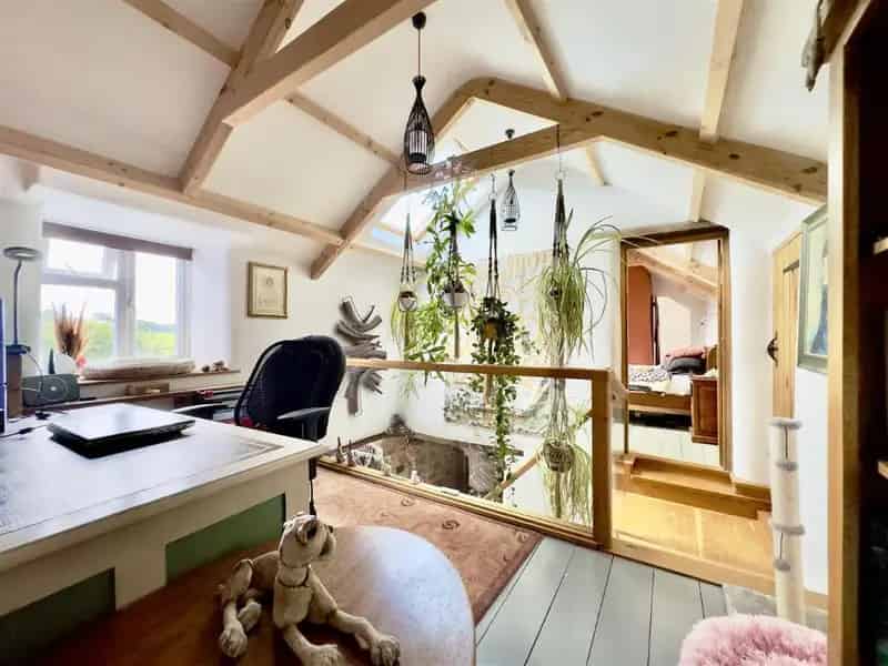 4 Bed Property for Sale