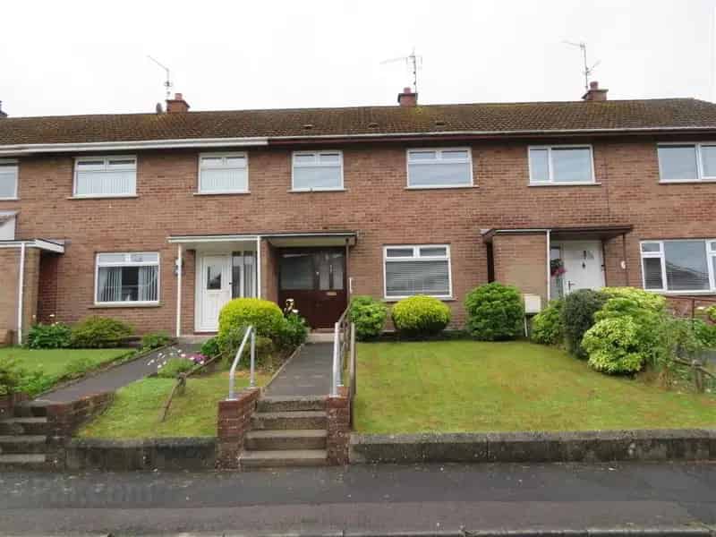 3 Bed Mid Terrace House Lurgan - Ideal First Time Buyer Home