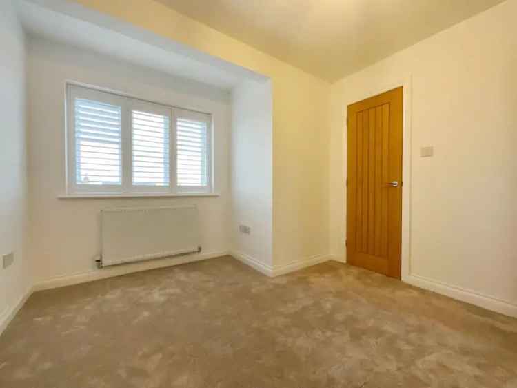 3 Bed Semi-Detached House for Sale