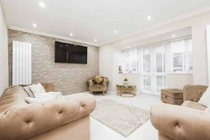 Stunning Four Bedroom Detached Home Recently Refurbished