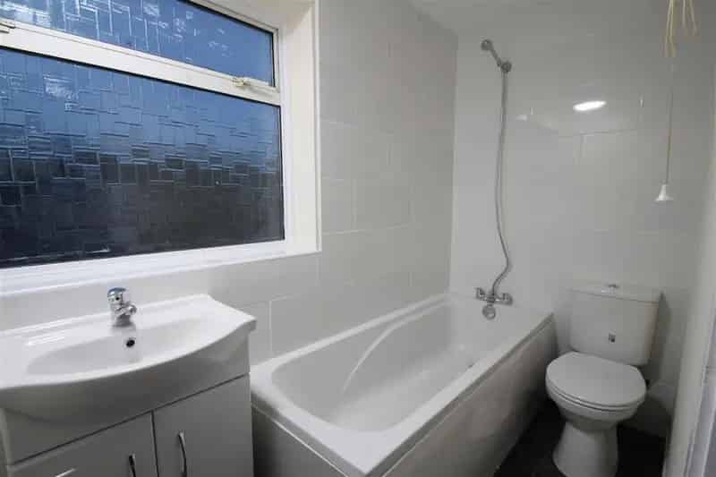 Three Double Bedroom House in Cleveland Park
