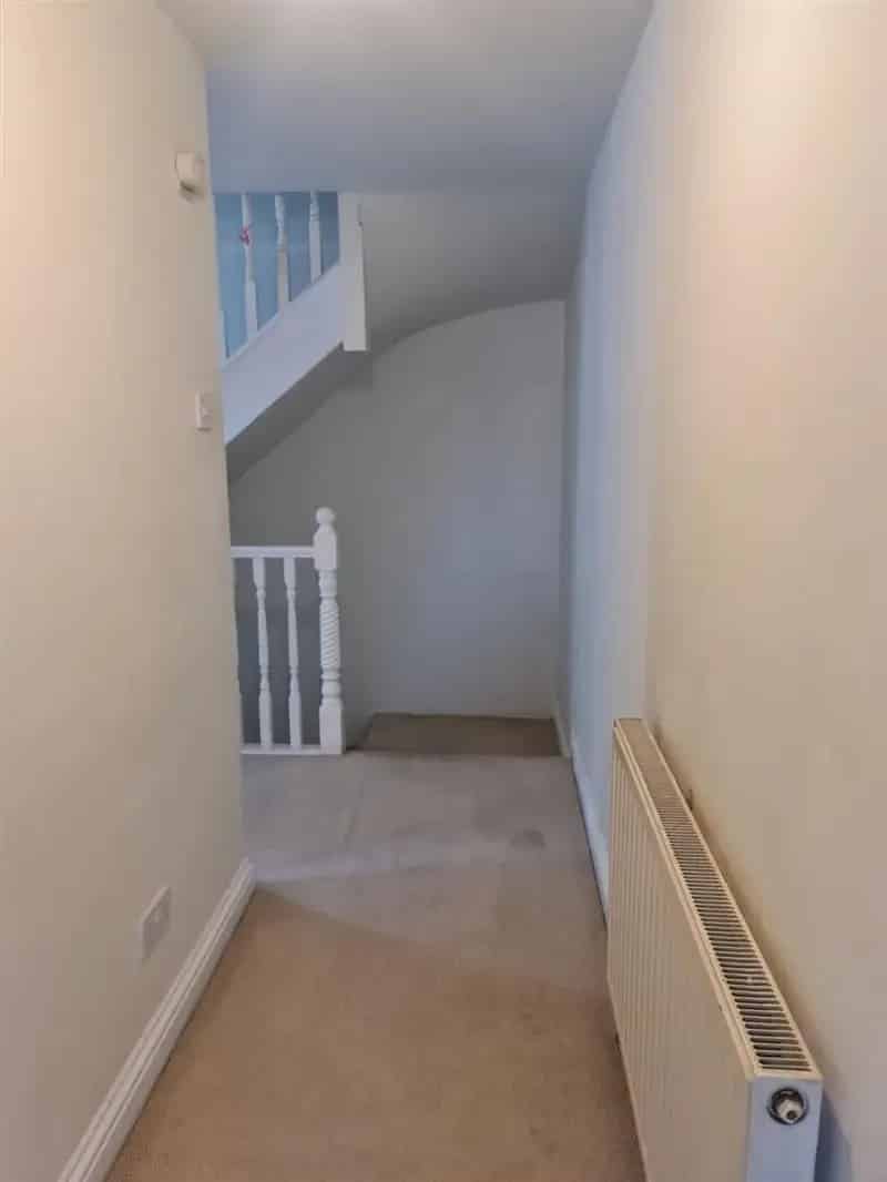 2 Bedroom Flat House to Rent